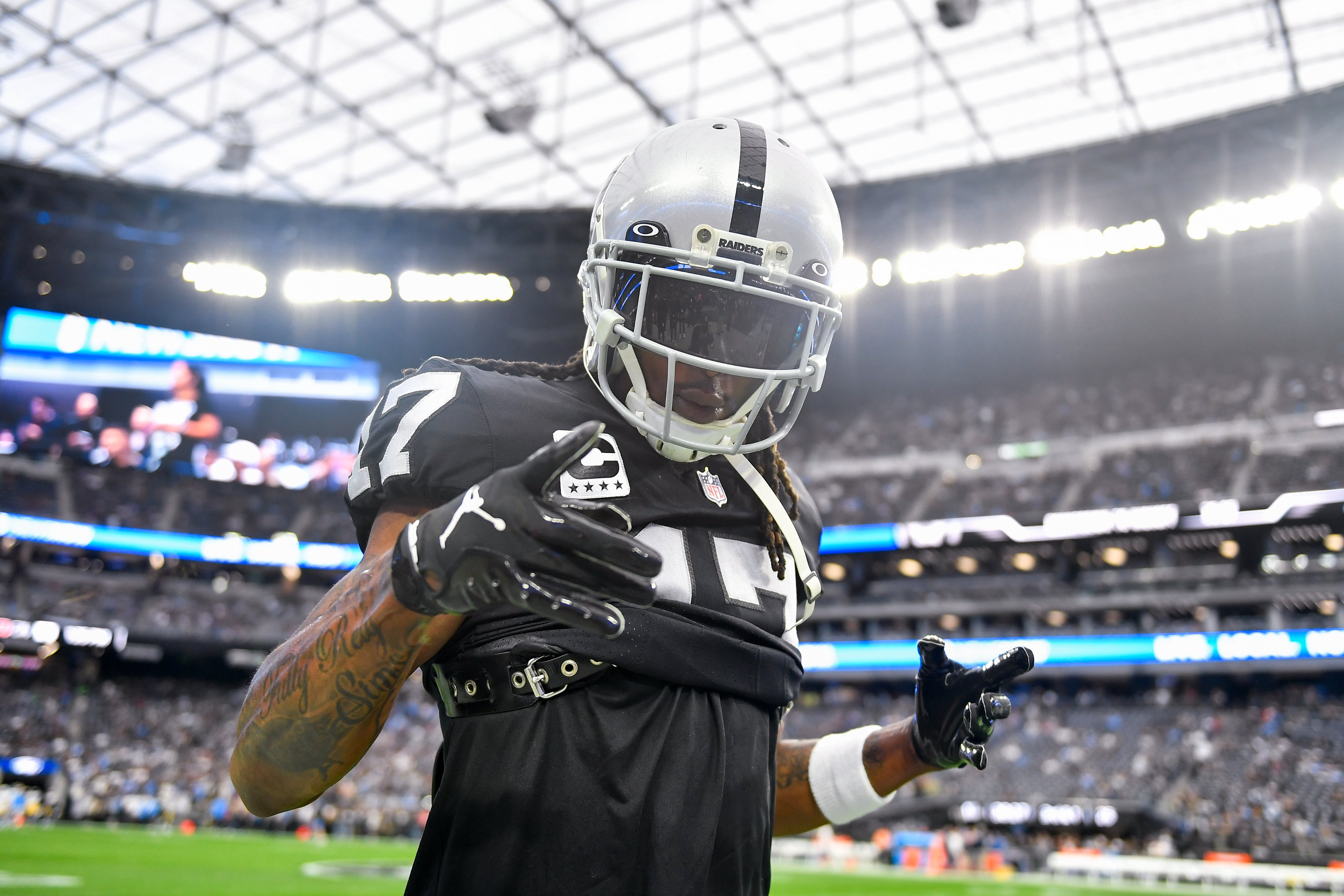 B/R Gridiron on X: Davante Adams in his first season with the Raiders: 