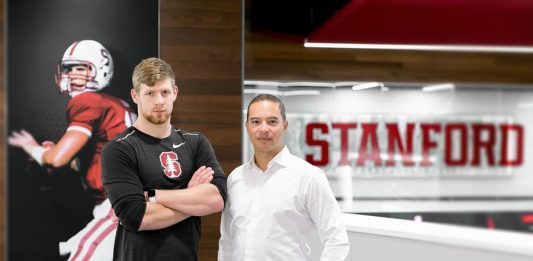 Thomas Schaffer und Robin Lumsden in der Athletic Facility der Stanford University. Foto (c) Robin Lumsden